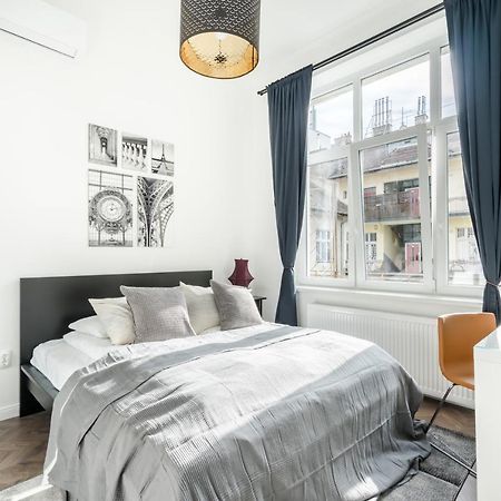 Bpr Sirius Suite With A/C Budapeşte Dış mekan fotoğraf