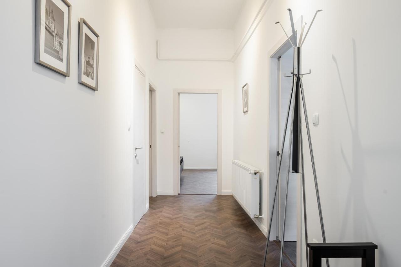 Bpr Sirius Suite With A/C Budapeşte Dış mekan fotoğraf